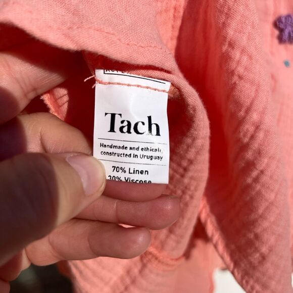 TACH Larina Embroidered Linen Top NWT - Picture 10 of 15